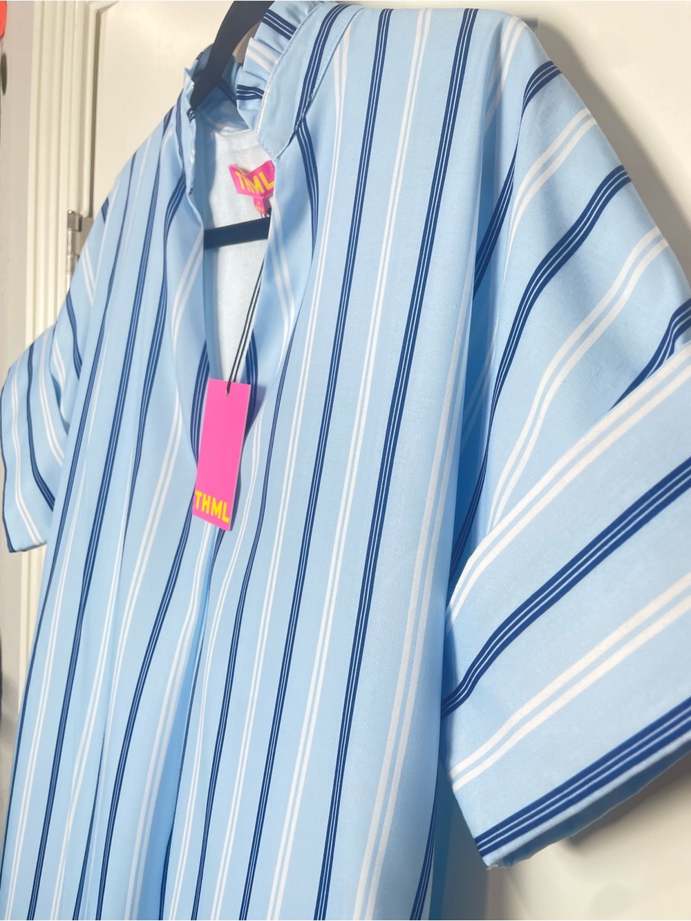 NWT THML Light Blue White Striped V-Neck  Dress Size M - Picture 5 of 7